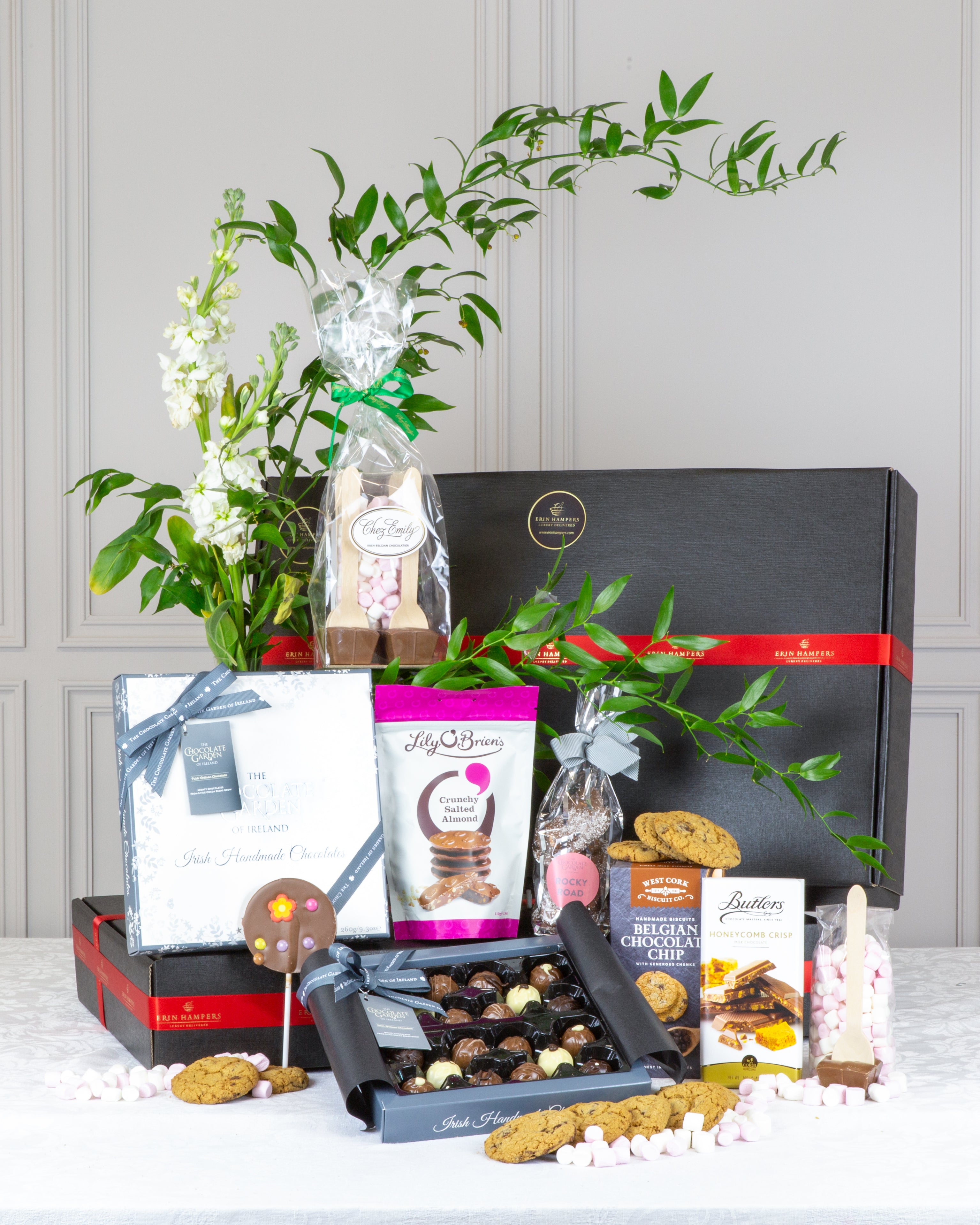 Scrumptious Chocolate Hampers for Chocoholics